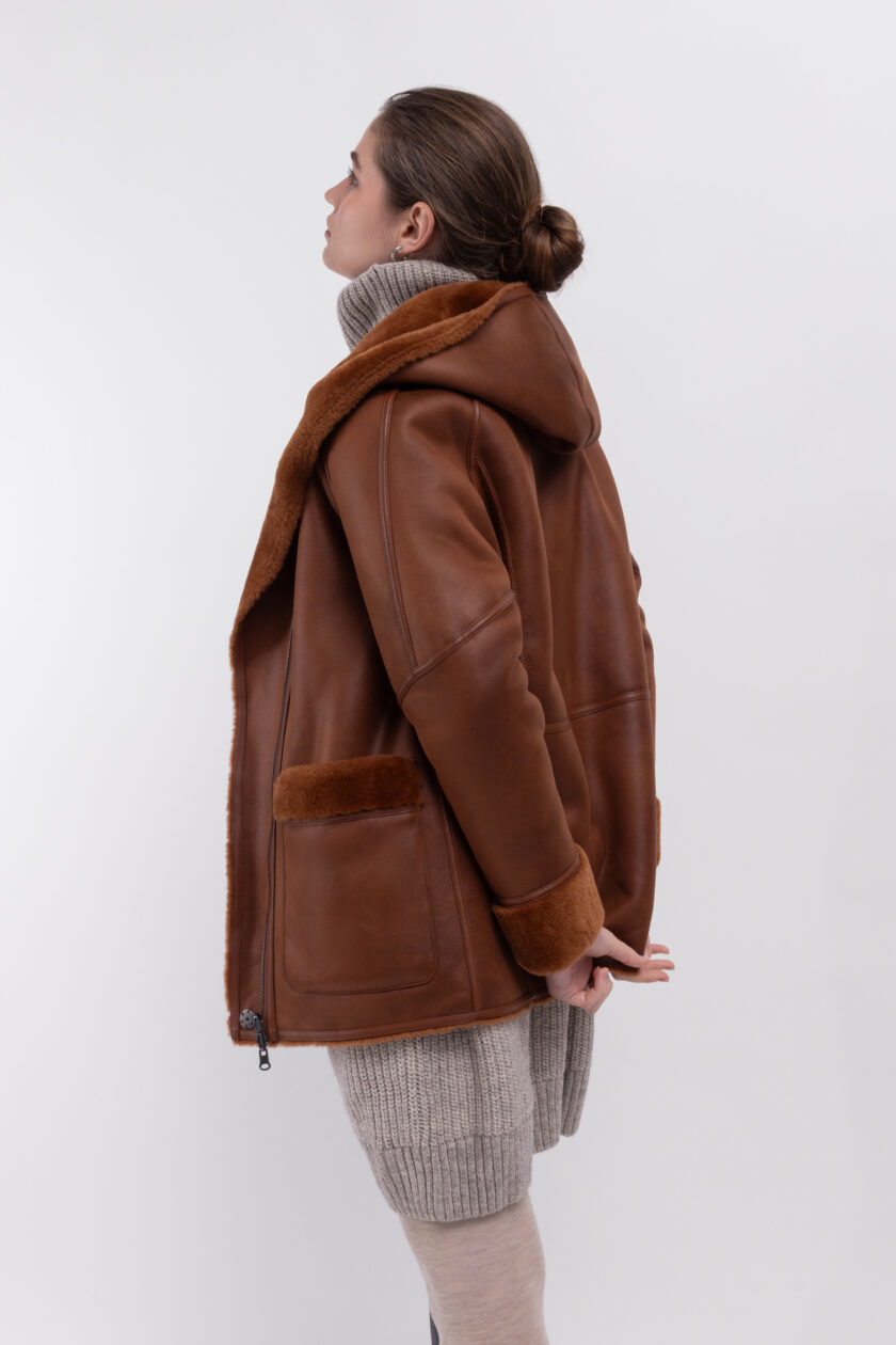 Chaqueta reversible con capucha de Ecopiel y borreguito URBANCODE - Imagen 2