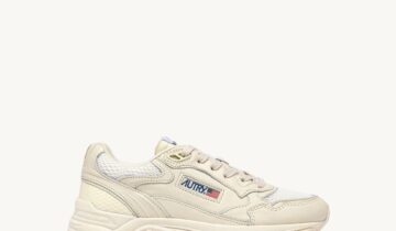 Zapatillas Hyperway de malla y piel whisper white Autry