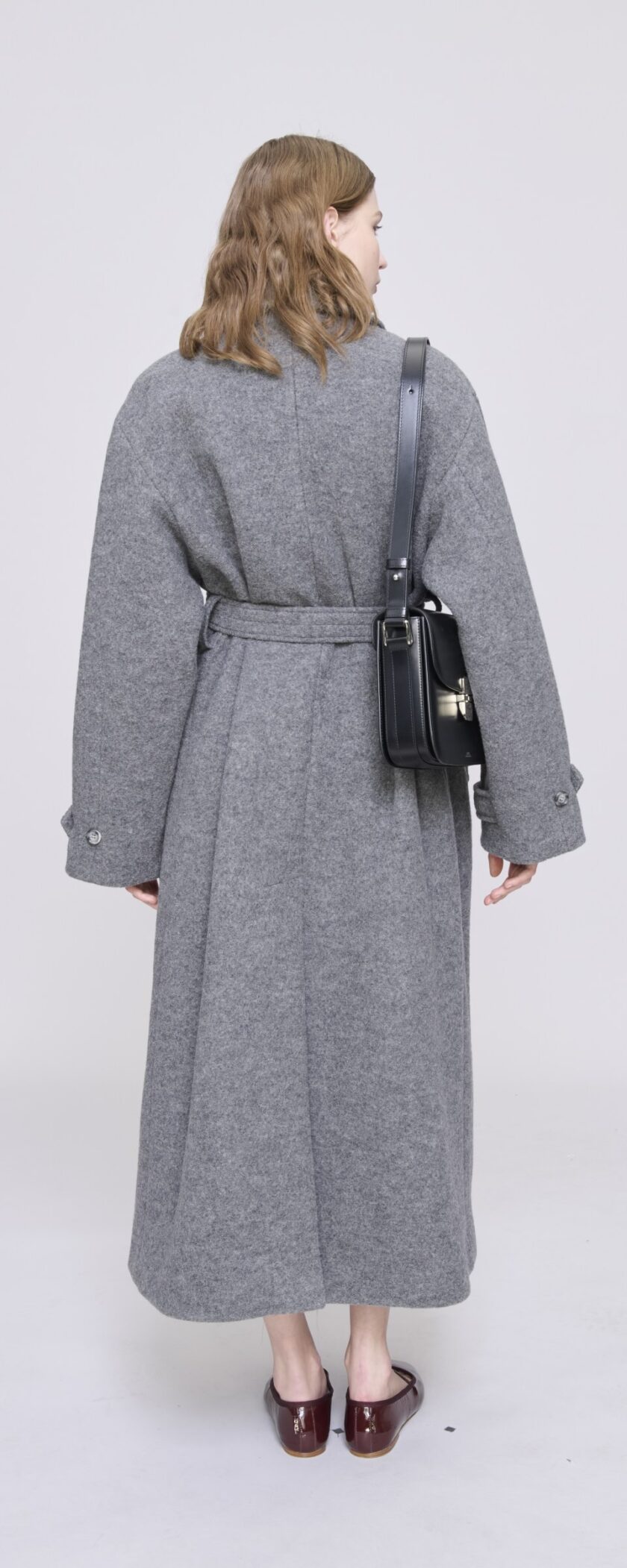 Abrigo largo color gris A.P.C. - Imagen 3