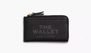 The Leather
Top Zip Multi Wallet MARC JACOBS