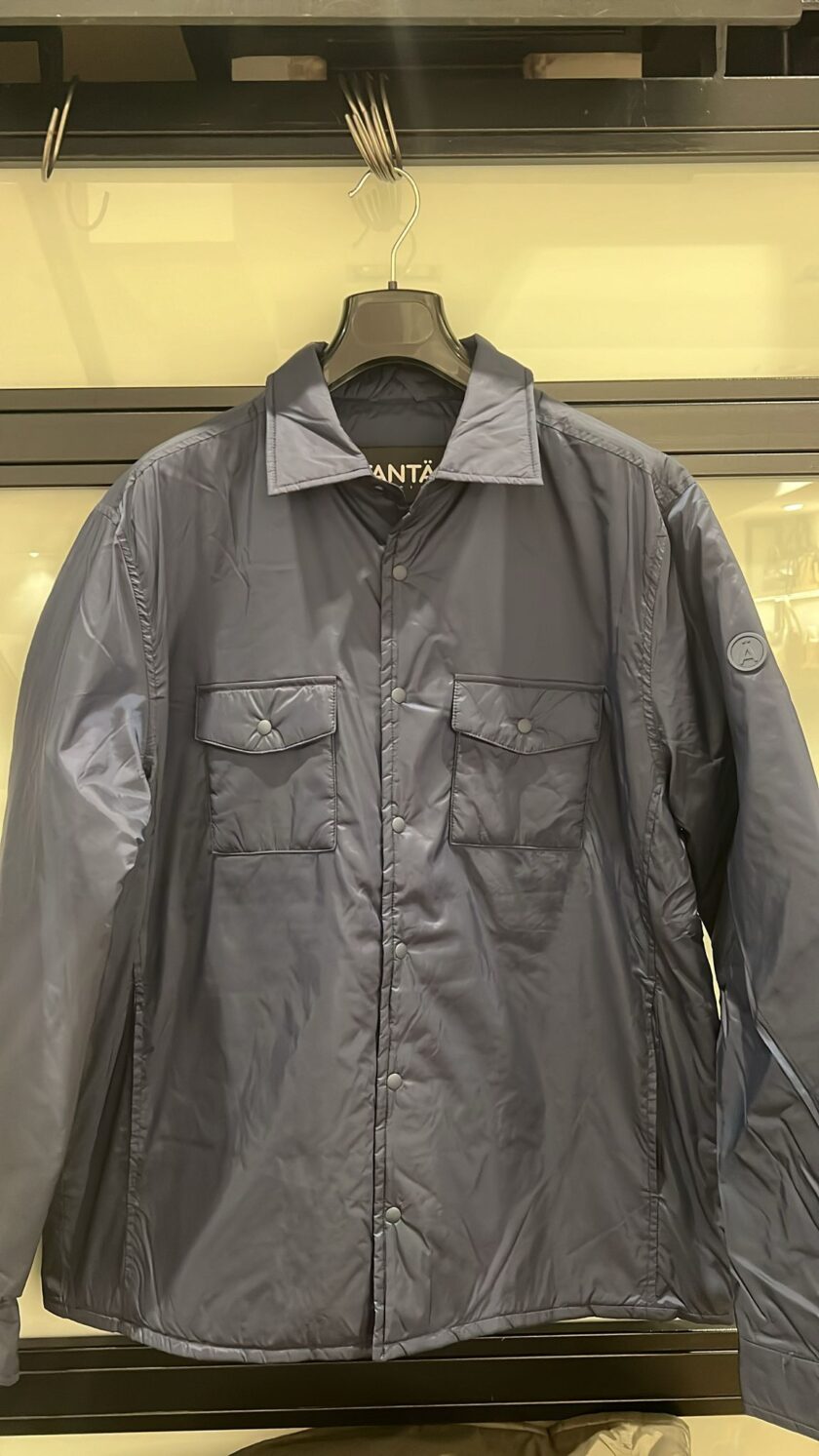 CHAQUETA  COLOR NAVY TANTÄ