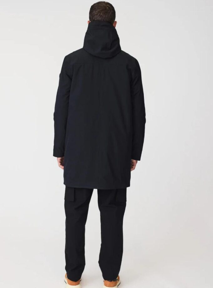 Abrigo Pogpung Negro TANTÄ