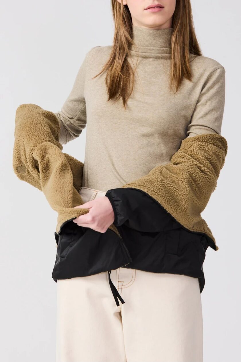 Chaqueta Shuurga Negro TANTÄ - Imagen 3