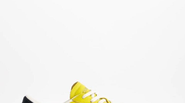 Step Buzz Yellow Mujer COOLWAY