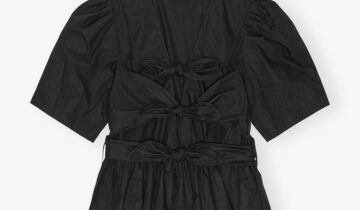 BLUSA  COLOR NEGRO GANNI