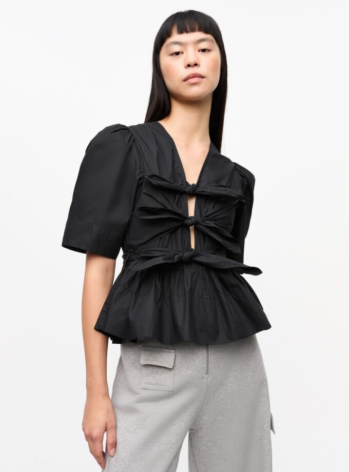 BLUSA COLOR NEGRO GANNI