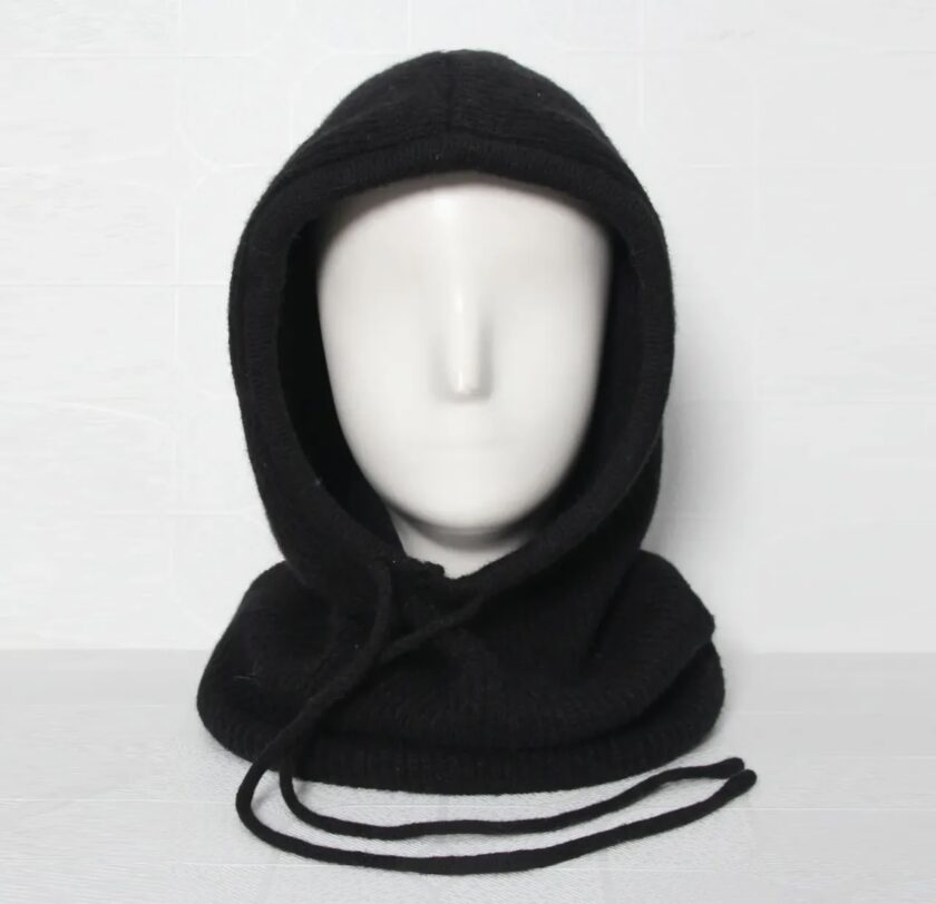 CAPUCHA COLOR NEGRO PS