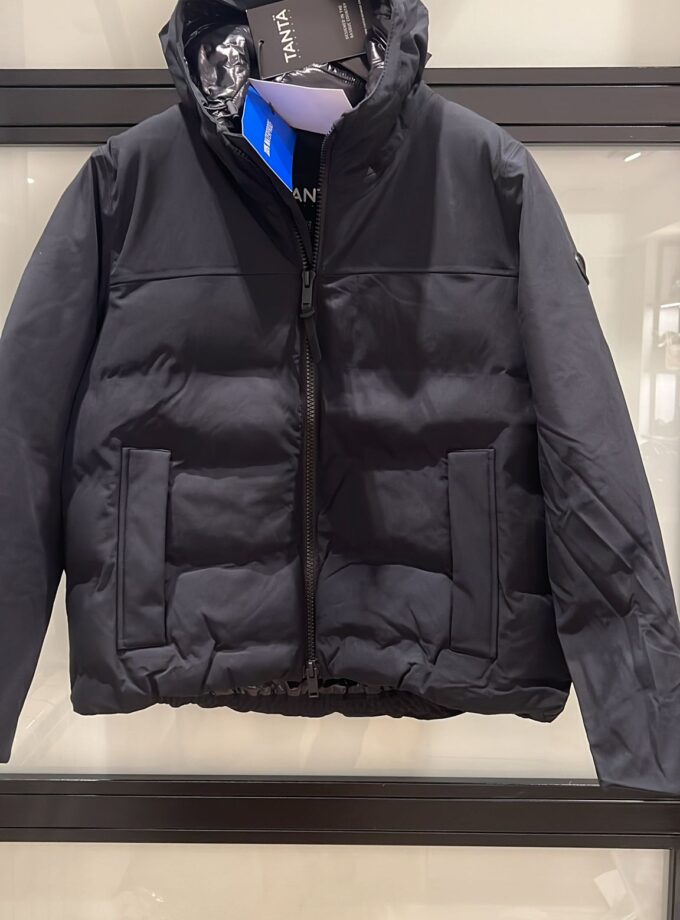 Plumas corto Tempesta Negro TANTÄ