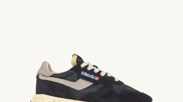 ZAPATILLAS  COLOR NEGRO Autry