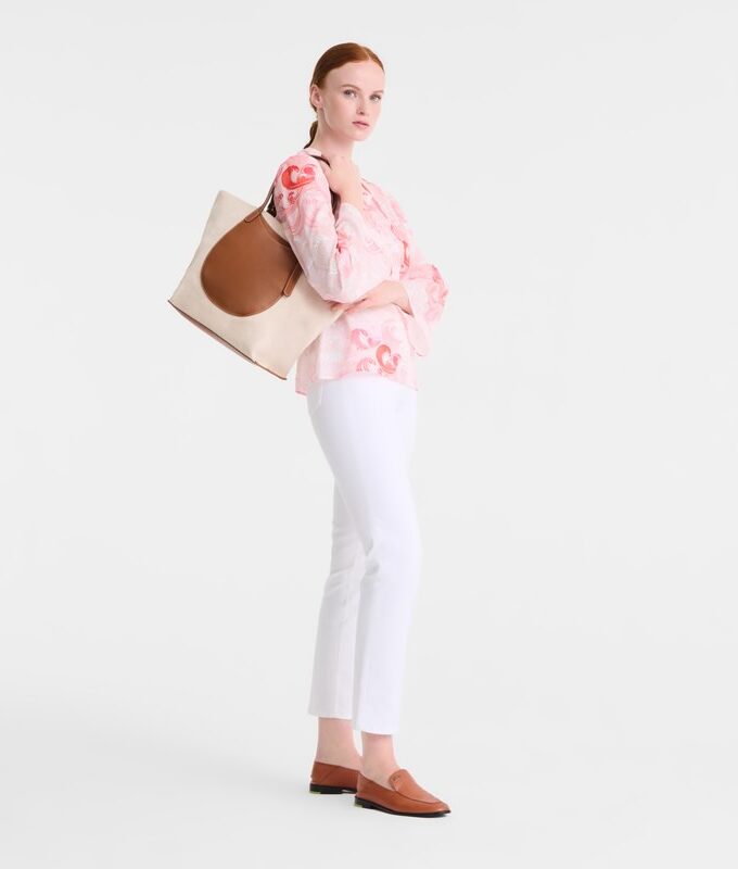 COLOR MARRON LONGCHAMP