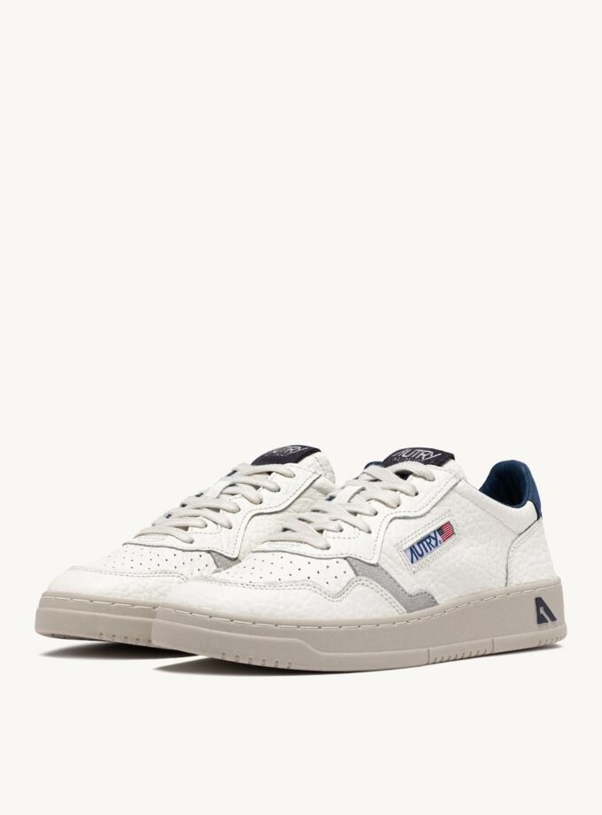 ZAPATILLAS MEDALIST LOW DE PIEL ENSIGN BLUE Y PEROSCOPE Autry