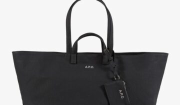 BOLSO  COLOR NEGRO A.P.C.