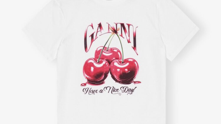 Camiseta básica holgada de punto blanco con cerezas GANNI