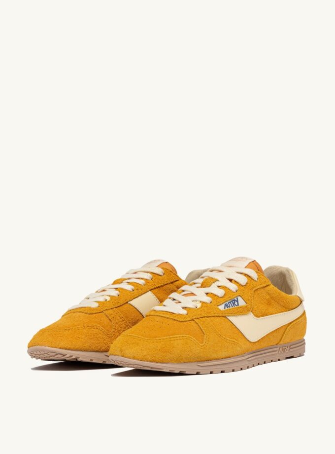 ZAPATILLAS WINDSPIN DE ANTE Y PIEL MINERAL YELLOW Y RUTABAGA Autry
