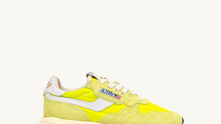 ZAPATILLAS REELWIND LOW DE NAILON Y ANTE BLANCO Y EVENING PRIMROSE Autry