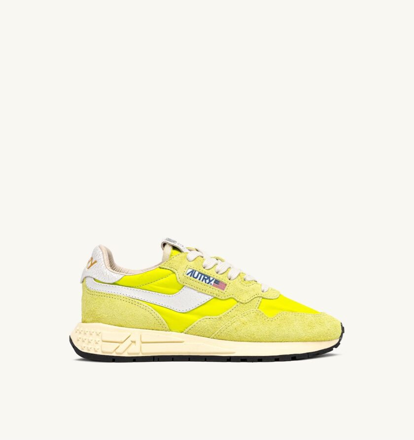 ZAPATILLAS REELWIND LOW DE NAILON Y ANTE BLANCO Y EVENING PRIMROSE Autry