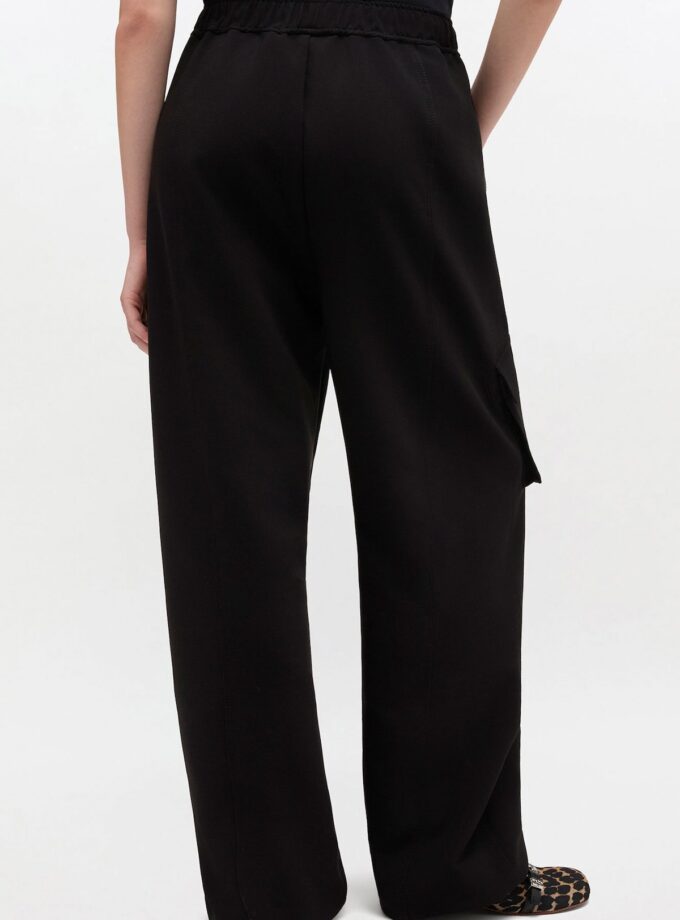 PANTALON COLOR NEGRO GANNI