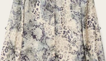 BLUSA  COLOR AZUL BA&SH