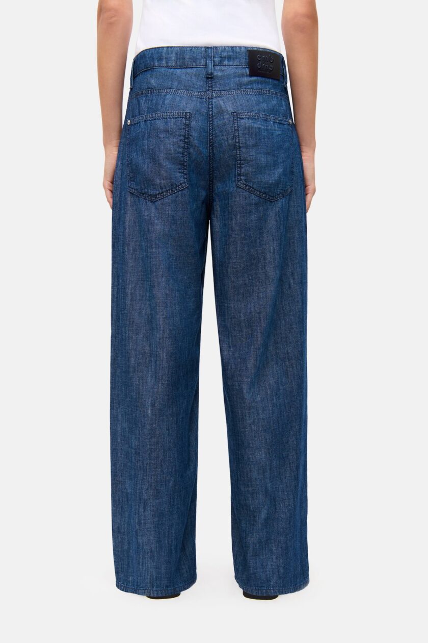 Holgados
Pantalones vaqueros largos de corte holgado CAMBIO - Imagen 2