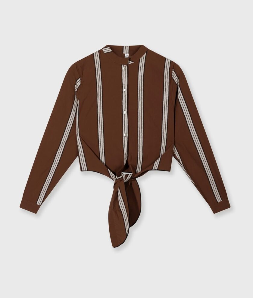 blusa corta con nudo 10DAYS