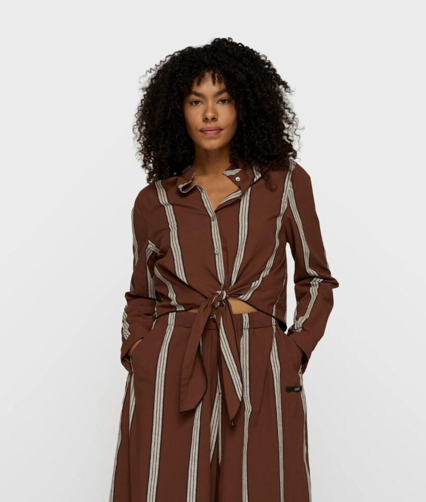 blusa corta con nudo 10DAYS - Imagen 2