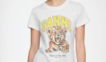 CAMISETA  COLOR blanco GANNI